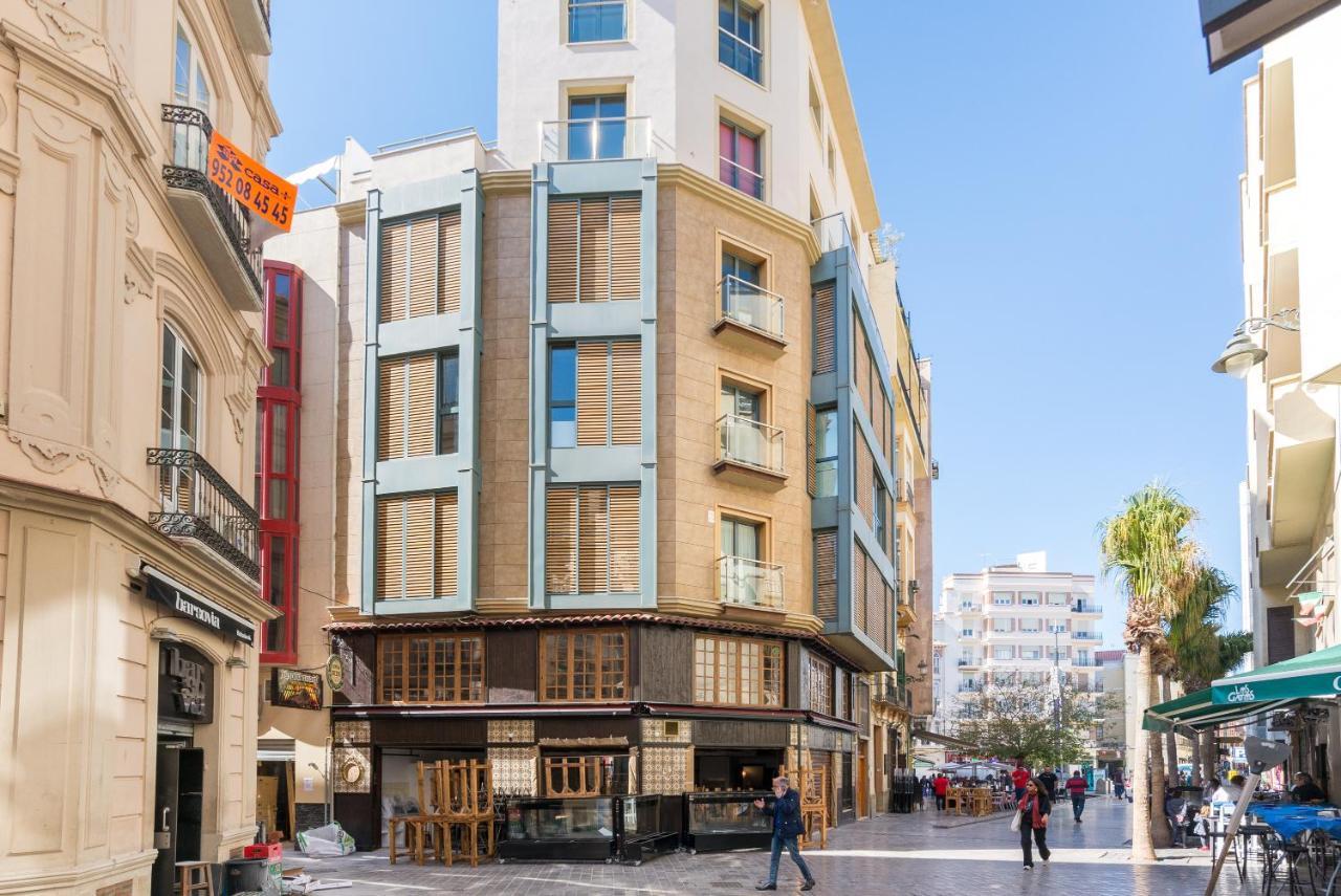Апартаменты Plaza Uncibay Малага Экстерьер фото